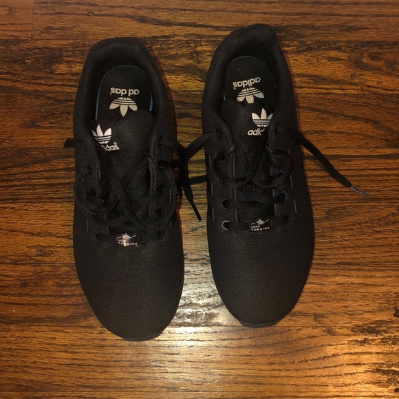 adidas flux black size 6